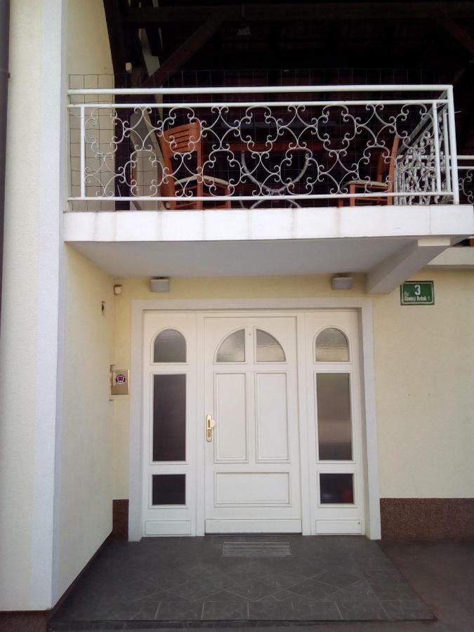 Vila Bbq Ljubljana Dış mekan fotoğraf